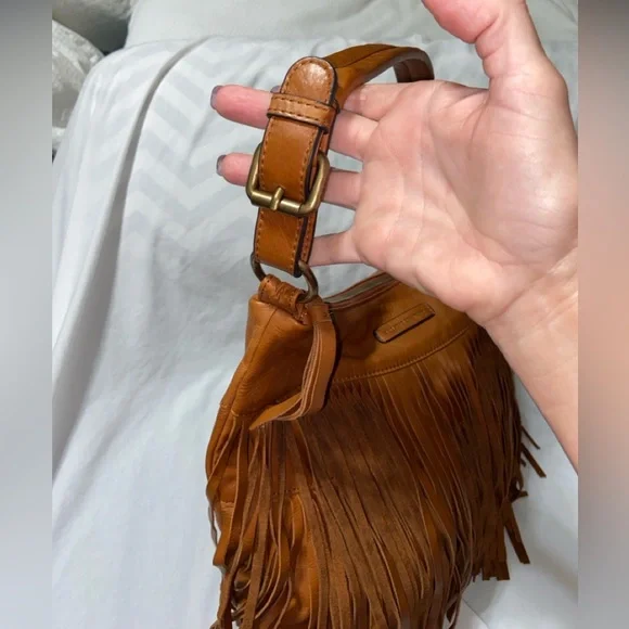 Like new Frye Whiskey Heidi Fringe Hobo slouchy Bag - Picture 5 of 15
